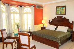 Sportsmens Lodge